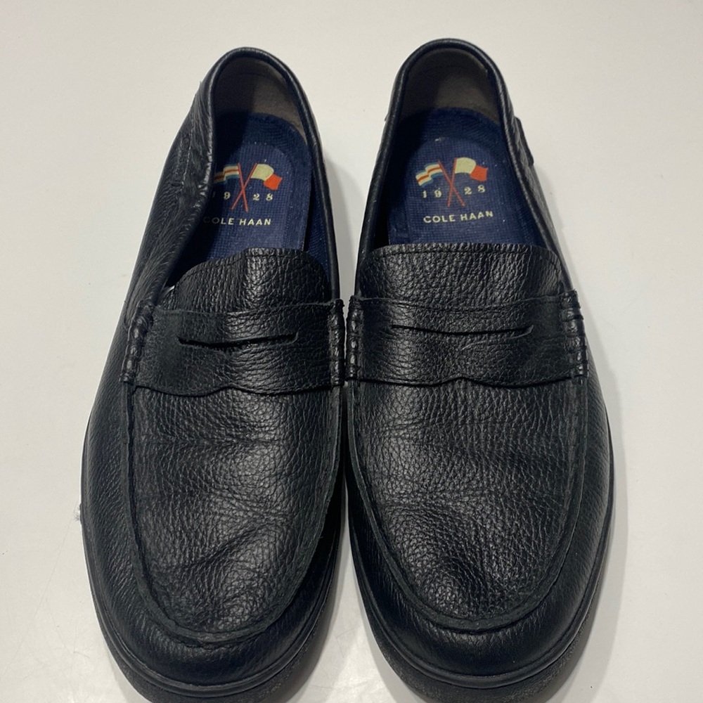 Cole Haan Grand OS Black
Leather Loafers Men's Size 11M 1928